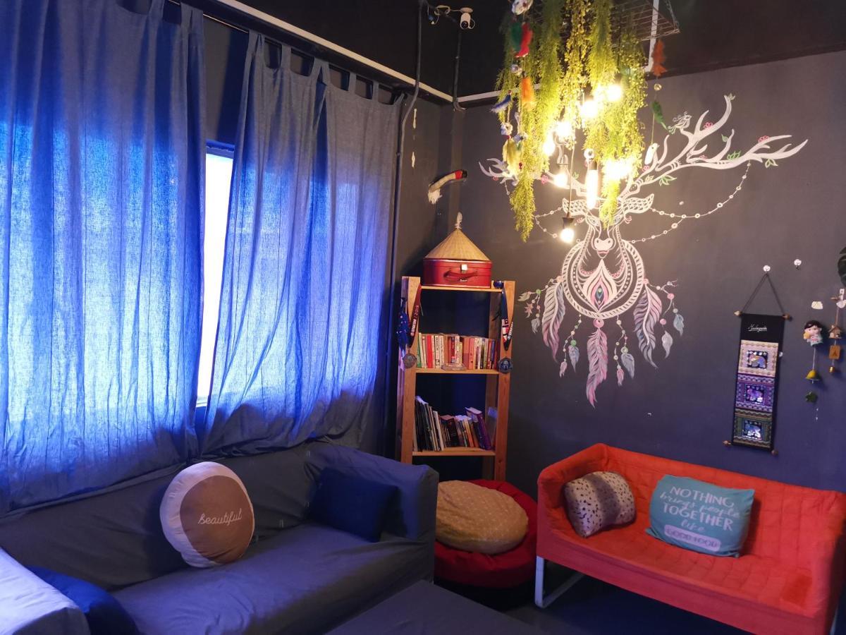 Nowhere Hostel Kuala Lumpur Exteriör bild